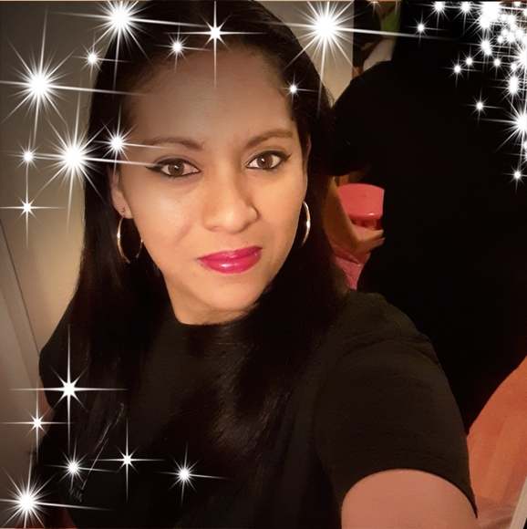 Meet your Posher, Karooliina - Picture 1 of 1